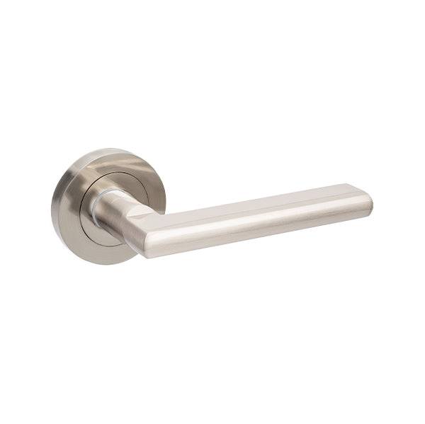 Epic Separate Privacy Set featuring a sleek brushed nickel finish, includes 1131 & 7032 privacy kit for modern door hardware solutions.
