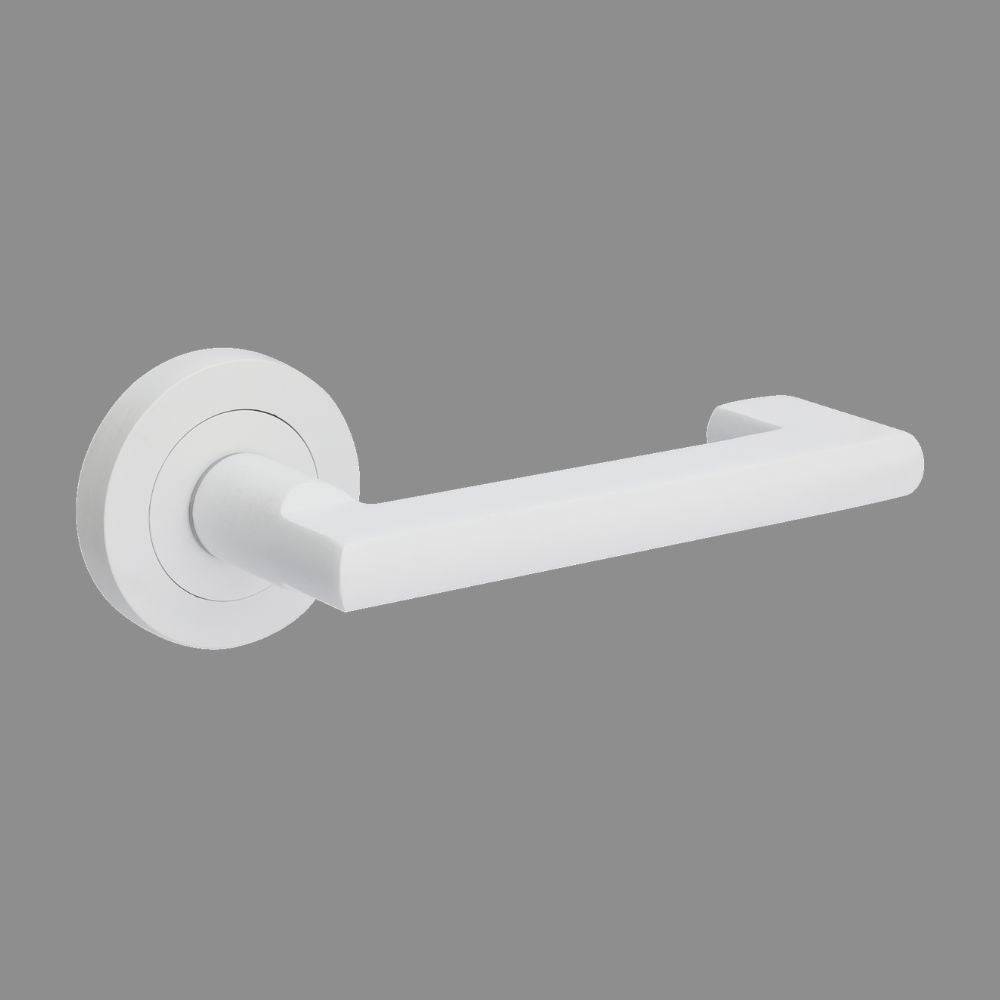 Epic Return Entrance Set in white finish featuring a sleek 70mm key/turn lever design, ideal for residential doors. Includes models 10000, 1143, 7020.2, and 1148.